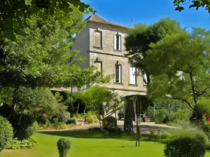 Chateau D Arpaillargues