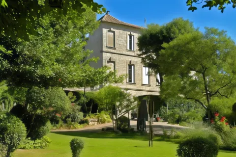 達爾帕拉奎城堡酒店