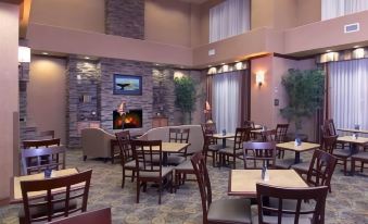 Hampton Inn & Suites Farmington