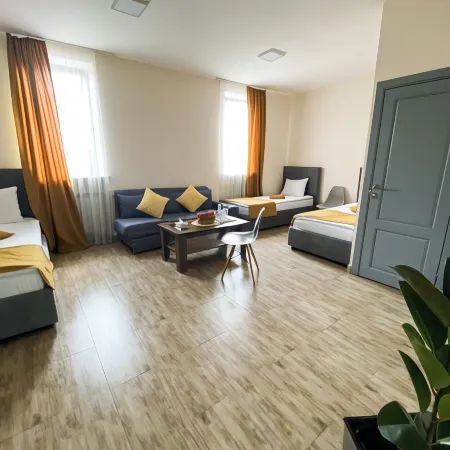 Alex Hotel