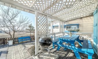 Ganghwa Hi Mom Kids Spa Pension Yellow - Housity