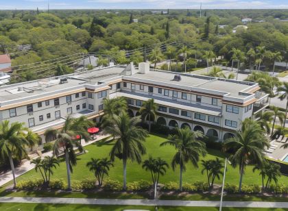 Crystal Bay Historic Hotel