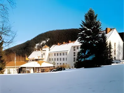 Waldhotel Berghof Các khách sạn ở Tambach-Dietharz