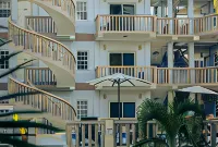 La Isla Resort