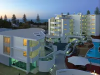 Manta Bargara Hotels in Bargara