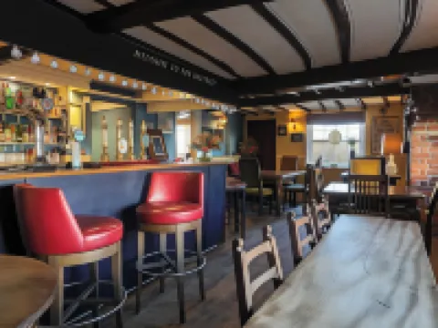 The Pheasant Public House & Hotel Hotels in Halstead