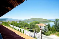 Anastassiou Hotel - Bike and Motorcycle Friendly Hotel - Bergblick