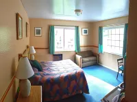 Strawberry Inn Hotels in Tuolumne County