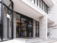Qlosest酒店 鄰近Wat Sala Loi的酒店