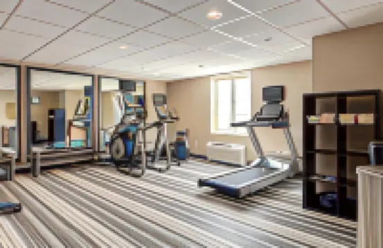 Park Inn by Radisson, Calgary Airport North, AB