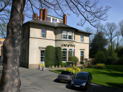 The Churchill Hotel
