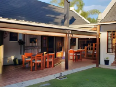 オウテニカ アンルート ジョージのホテル