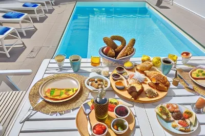 Porto Vecchio Luxury Suites Hotel dekat Agios Mamas Church