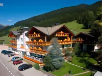 Hotel Feldrand Hotels in Sarntal