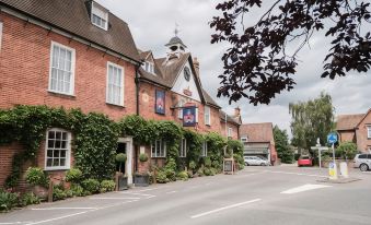 Hinds Head