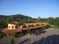 Conjunto Hotelero la Pasera Hotels in Onis