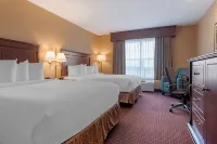Best Western Plus Fredericton Hotel  Suites Hotel dekat University of Fredericton