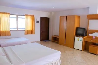 Sichang Shine Khao Resort
