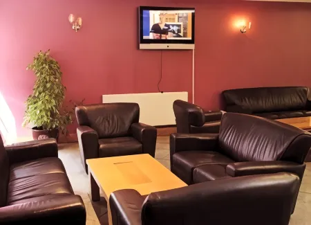 Parkside International Hotel