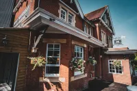 The Old Railway Porton Hotels in Porton