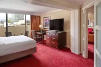 Wyndham Atlanta Buckhead Hotel & Conference Center Hotels in Норт Атланта