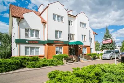 Warsaw Apartments - Apartamenty Wilanów Hotel a Gmina WiAzowna
