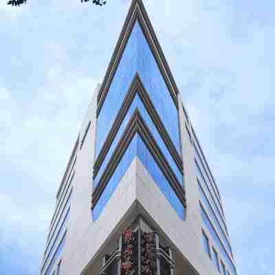 Radisson Bengaluru City Center Hotel Exterior