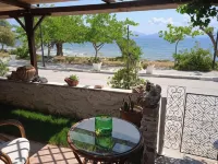 Alonaki Seafront Cottage - Beach