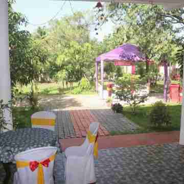 Miheen Hotel & Resort - Anuradhapura Hotel Exterior