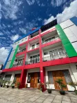 DJ Hotel Hôtels à proximité de : Kompleks Rumah Adat Lambu Bhalano Kota Raha