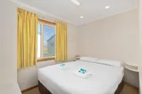 Moana Beach Tourist Park Hotels in Moana