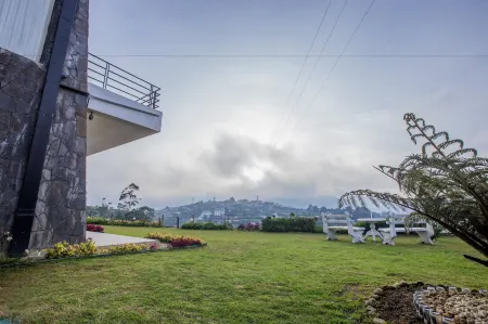 Serenus Boutique Villa