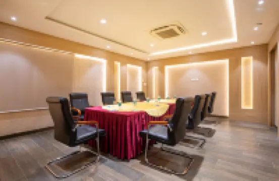 Hotel Saradha Grande Hoteles en Pudukkottai