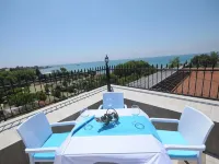 Aura Boutique Hotel Hotels near Titreyengol