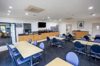 Hawkesbury Race Club Motel Hotels in Richmond