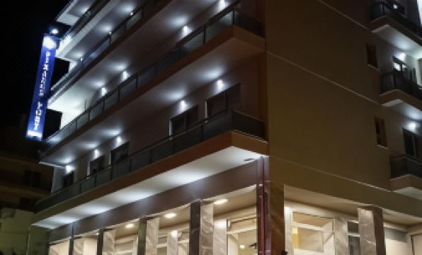 Piraeus Port Hotel
