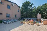 Apartments Zaklina