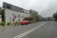 New Parimeet Residency