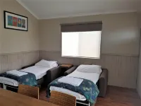 Canberra Carotel Motel Hotels in Уотсон