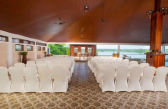 インドリヤ サンズ