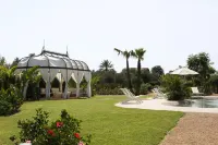 Donna Coraly Country Boutique Hotel - Infinity Pools