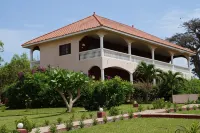 Lemon Creek Hotel Resort Hotels in 