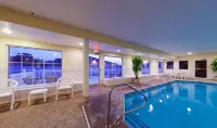 Country Inn & Suites by Radisson, Rock Falls, IL فنادق في Rock Falls