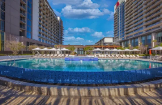 The Historic Cavalier Hotel and Beach Club, Autograph Collection