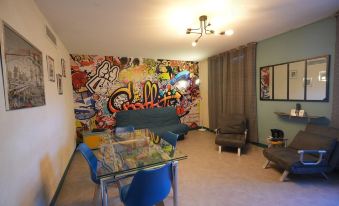 Logis Domaine de Peyrolade