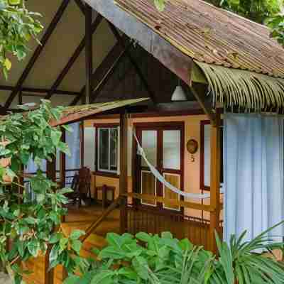 Namuwoki Lodge Hotel Exterior