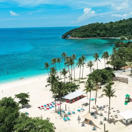 MCollection - Stay Near Private Beach in Boracay