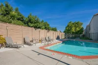 Best Western Lanai Garden Inn  Suites