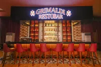 The Monaco Hotel Taytay - bar