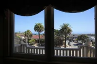 The Charles Pacific Grove, an Artfully Designed Inclusive Inn - Ocean View